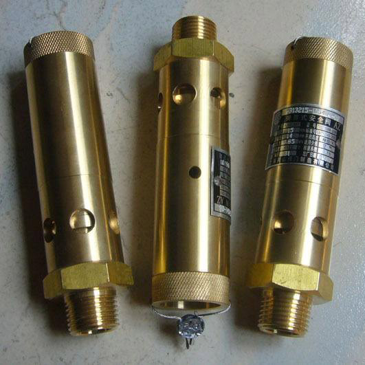 空壓機(jī)安全閥