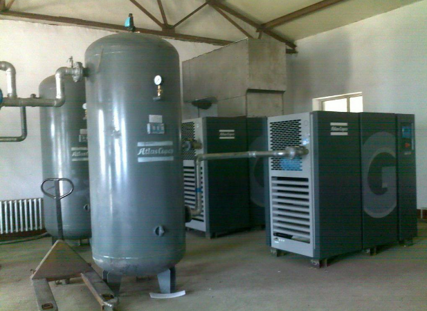 無油螺桿空壓機(jī)在噴砂中的應(yīng)用